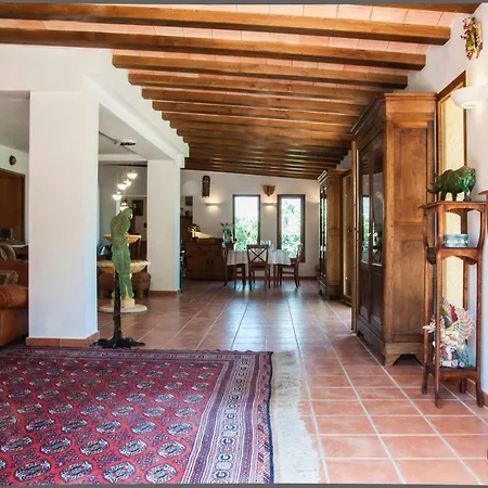 El Almendral Hotell